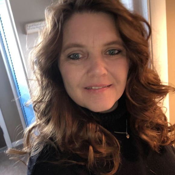 Meet your Posher, Danielle - Picture 1 of 1